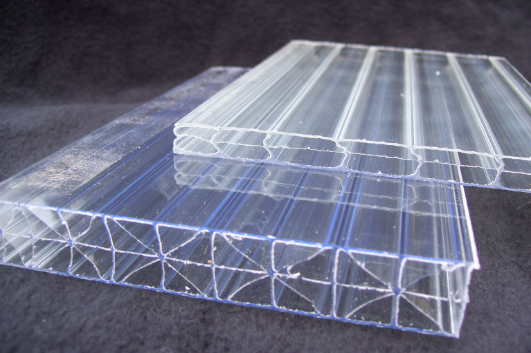 Влажность в теплице из поликарбоната картинка 10.jpg
